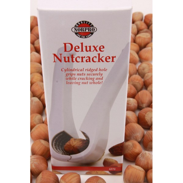 deluxehazelnutcracker2 Oregon Orchard, Hazelnut Growers of Oregon